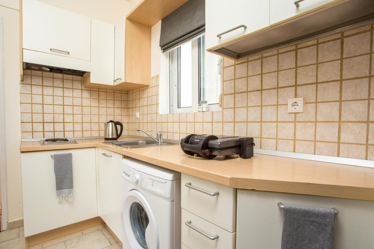 Economisa Apartments Ялисос Екстериор снимка