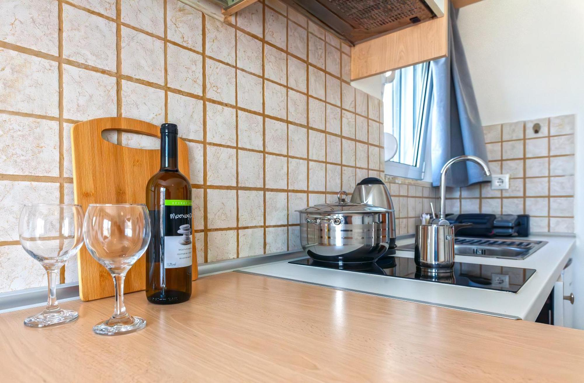Economisa Apartments Ялисос Екстериор снимка