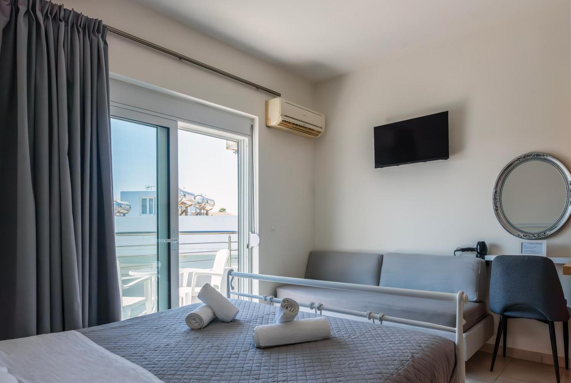 Economisa Apartments Ялисос Екстериор снимка